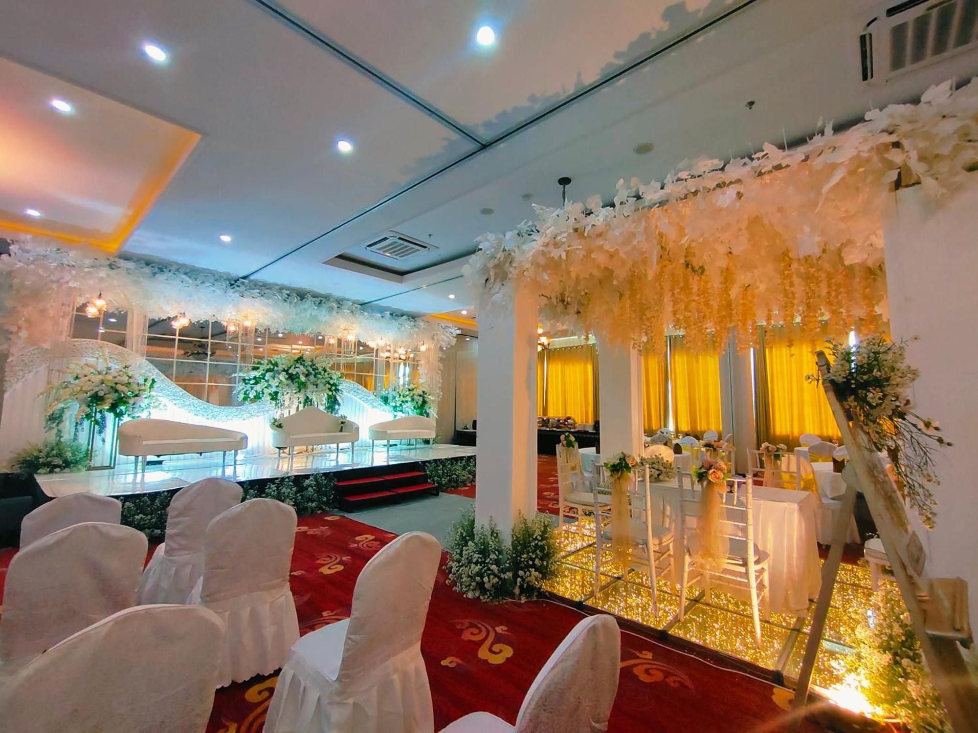 Sindoro Hotel Cilacap By Conary Bagian luar foto