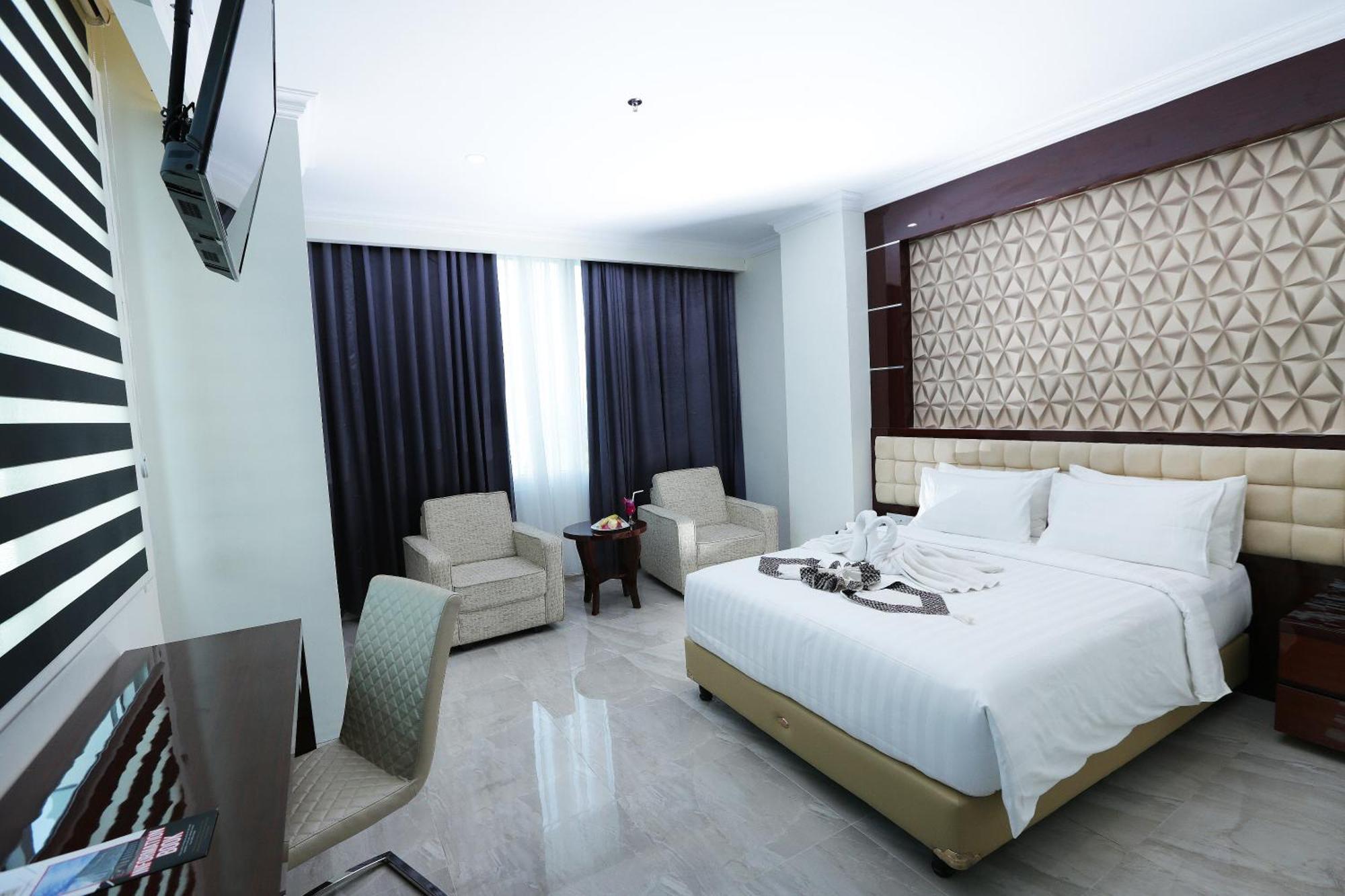 Sindoro Hotel Cilacap By Conary Bagian luar foto