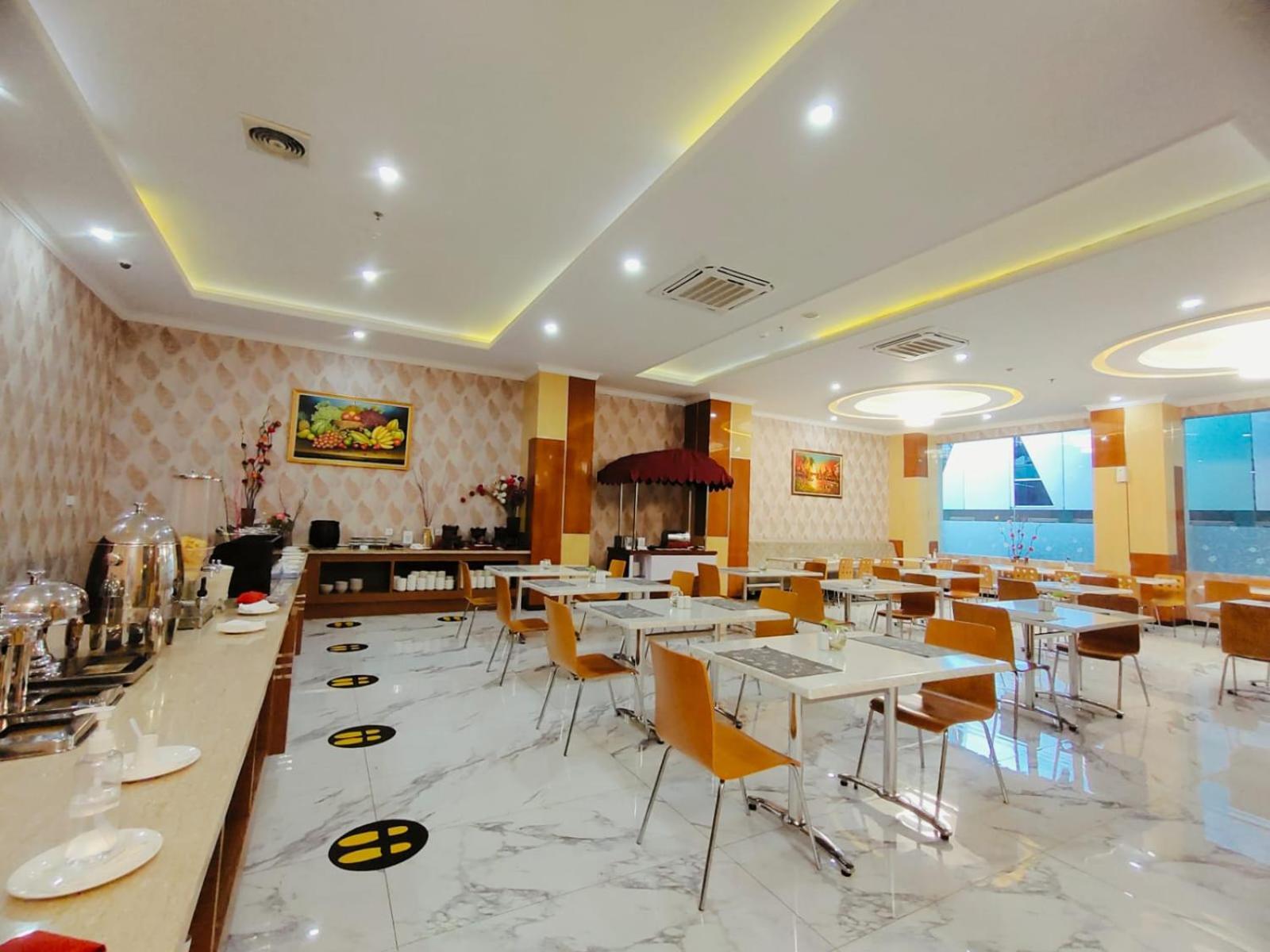 Sindoro Hotel Cilacap By Conary Bagian luar foto