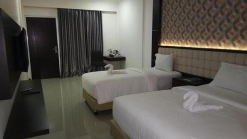 Sindoro Hotel Cilacap By Conary Bagian luar foto