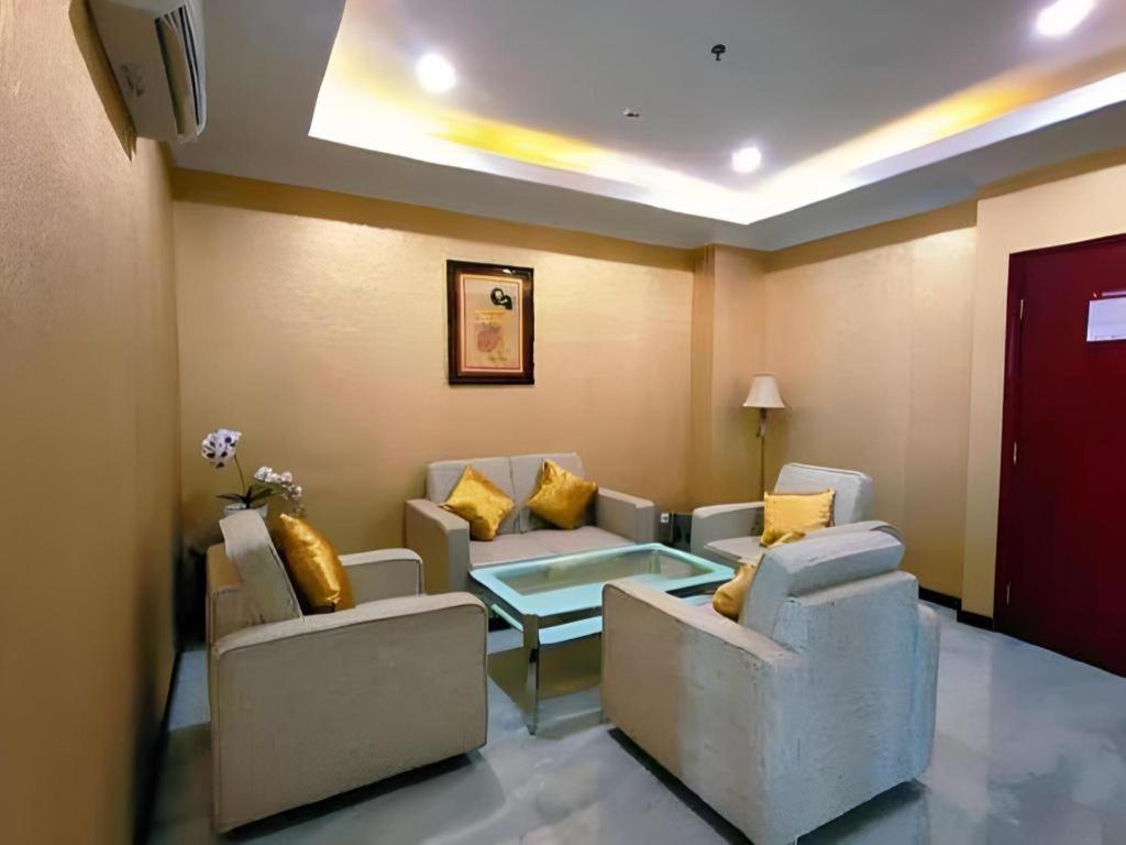 Sindoro Hotel Cilacap By Conary Bagian luar foto